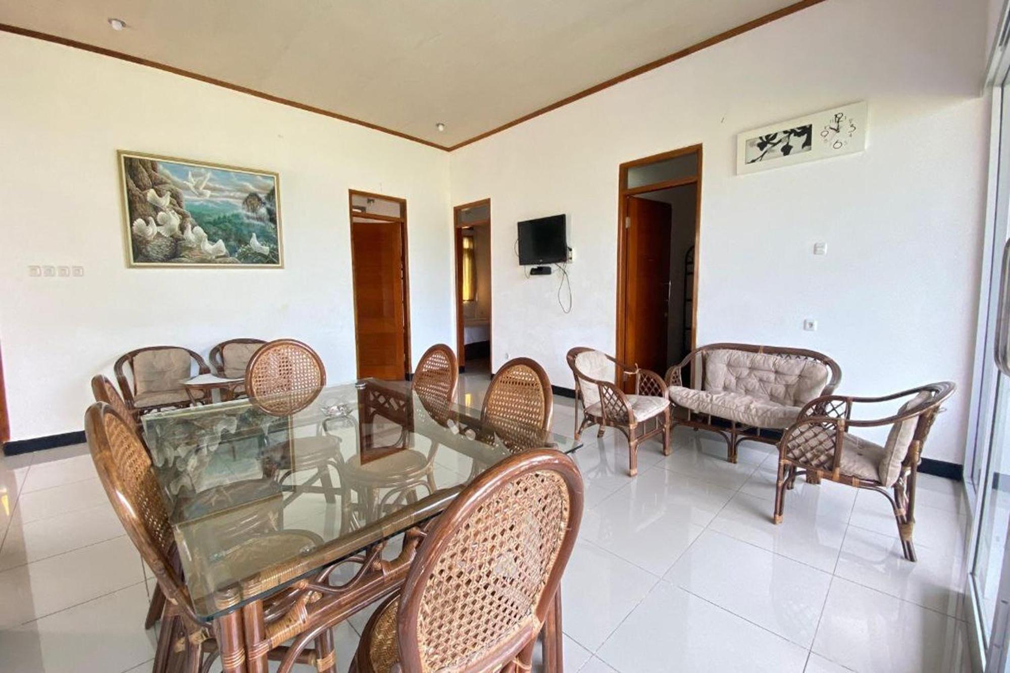 Grand Nirwana Resort Lembang Kültér fotó